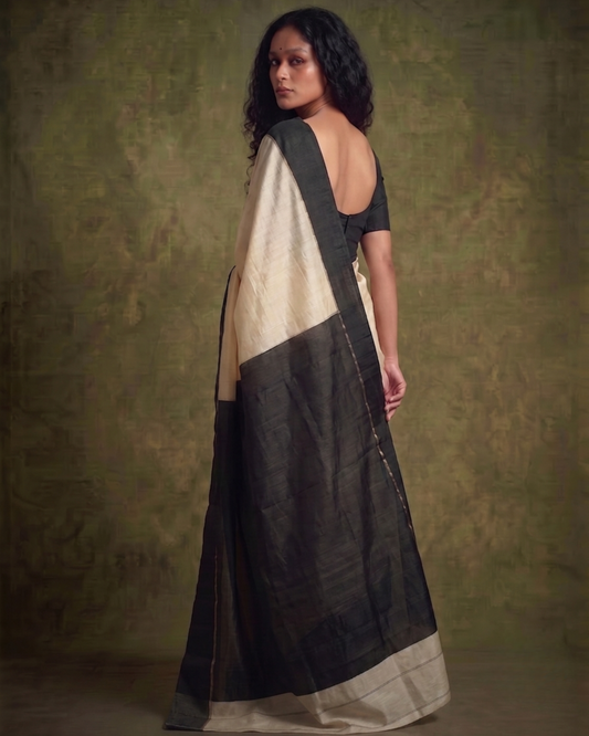 Black and White Gorod Silk Saree