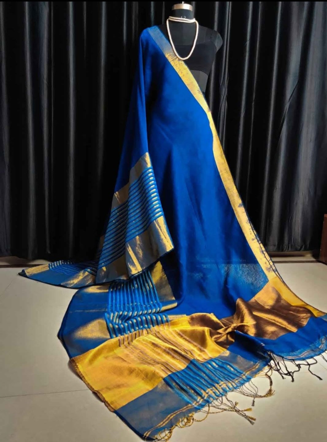 Blue broad border Linen Saree