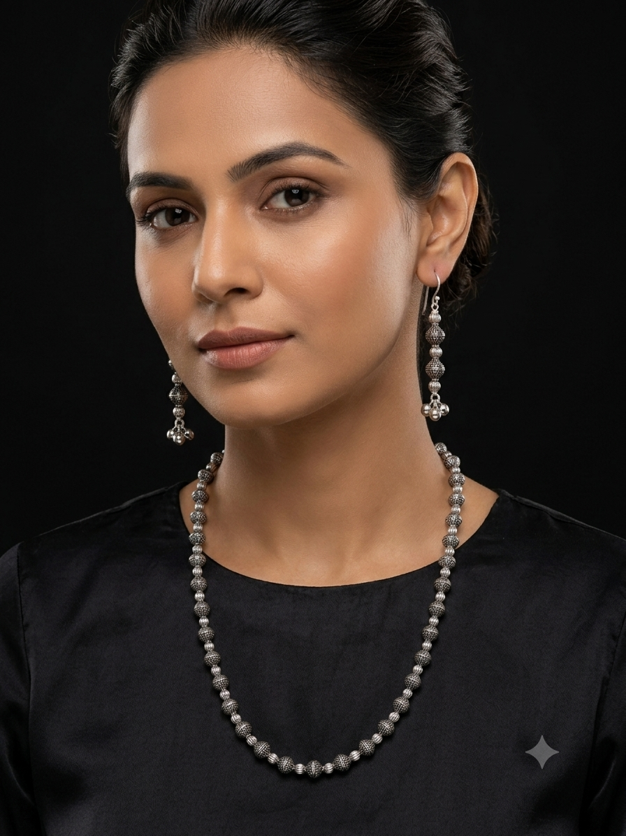 Silver polish premium ball necklace set