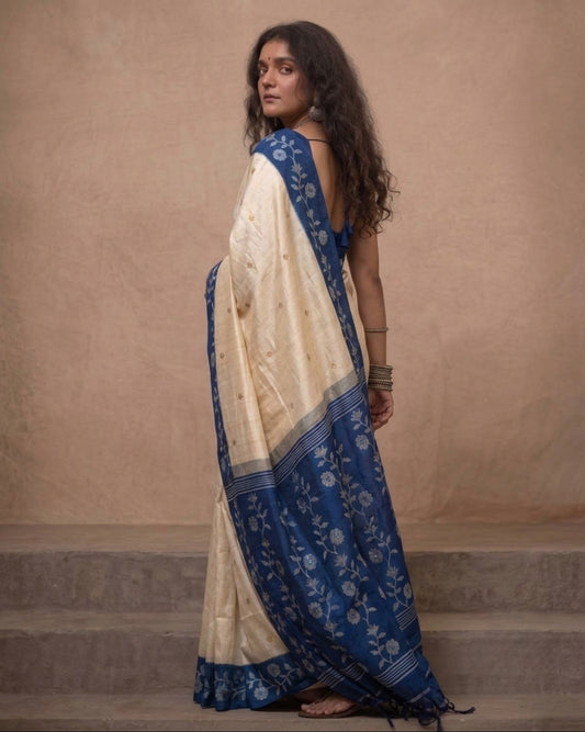 Offwhite tussar blue border Jamdani saree