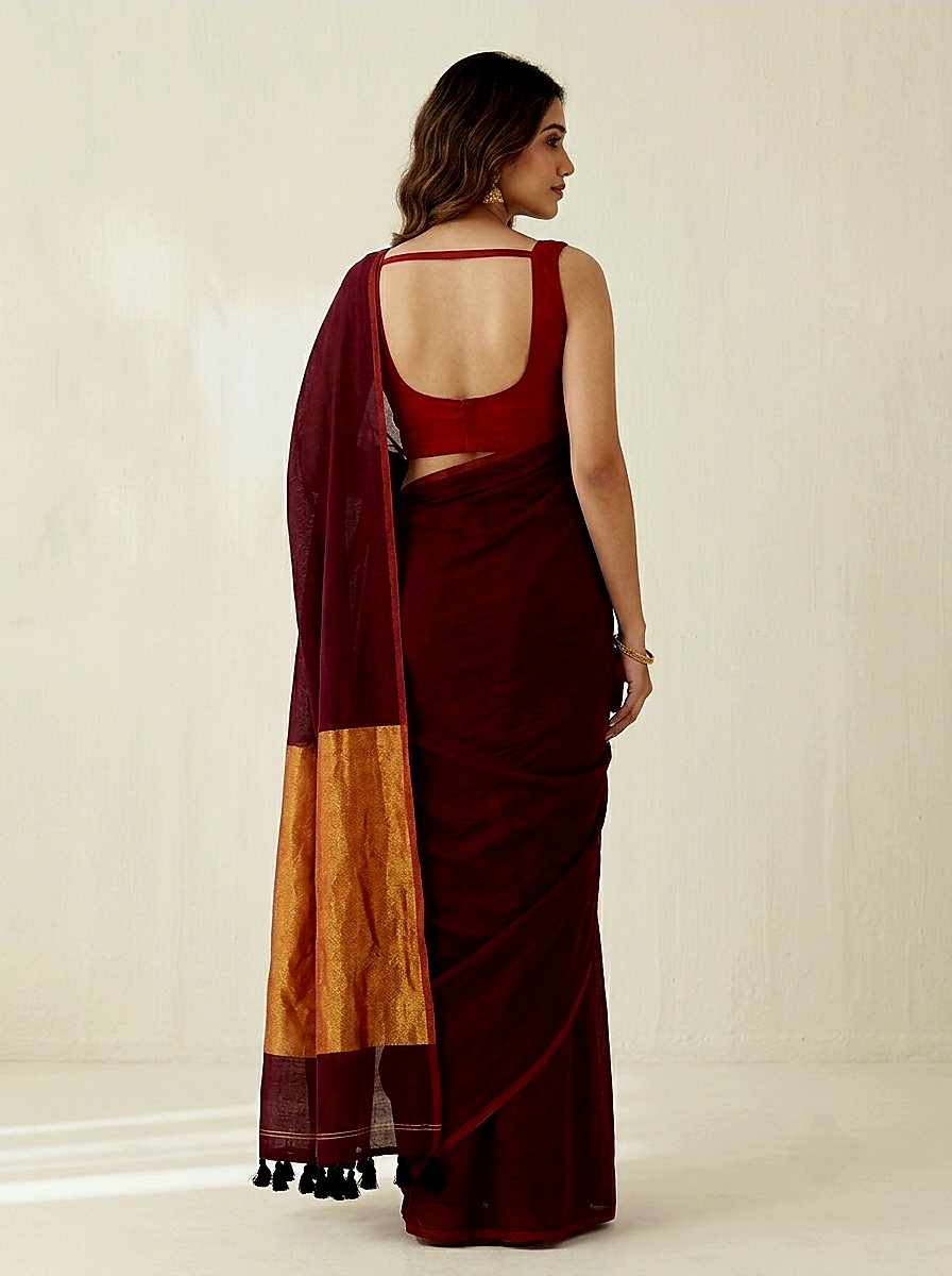 Classic maroon Mul Modal Saree with Rich Zari Pallu