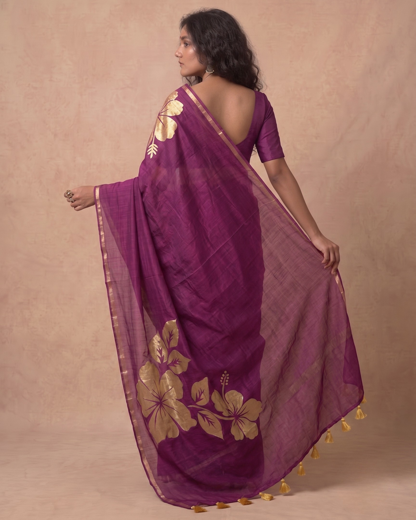 Golden flower rani pink mulmul cotton saree