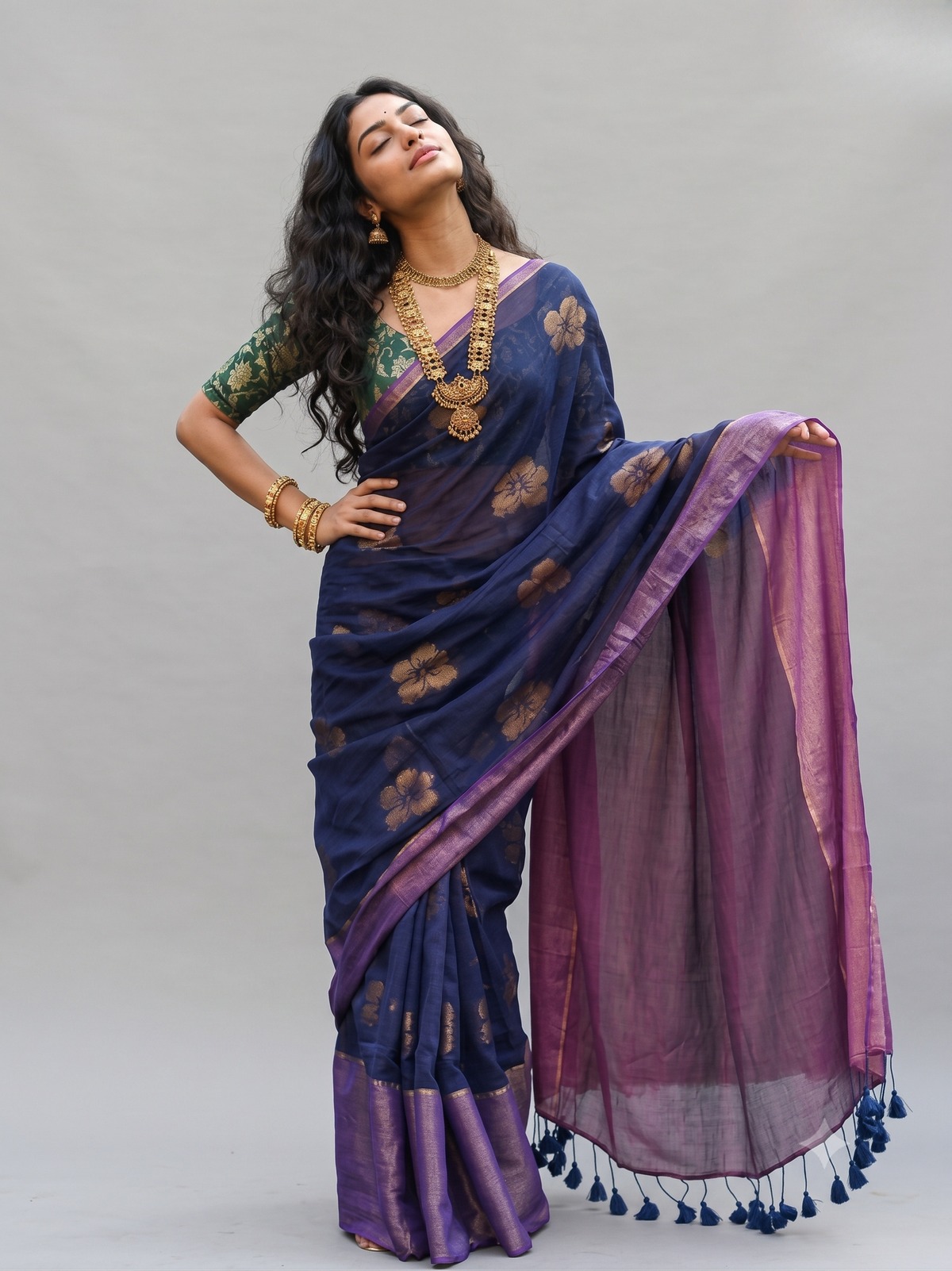 Navy Blue Mulmul Cotton Flower Motif Saree