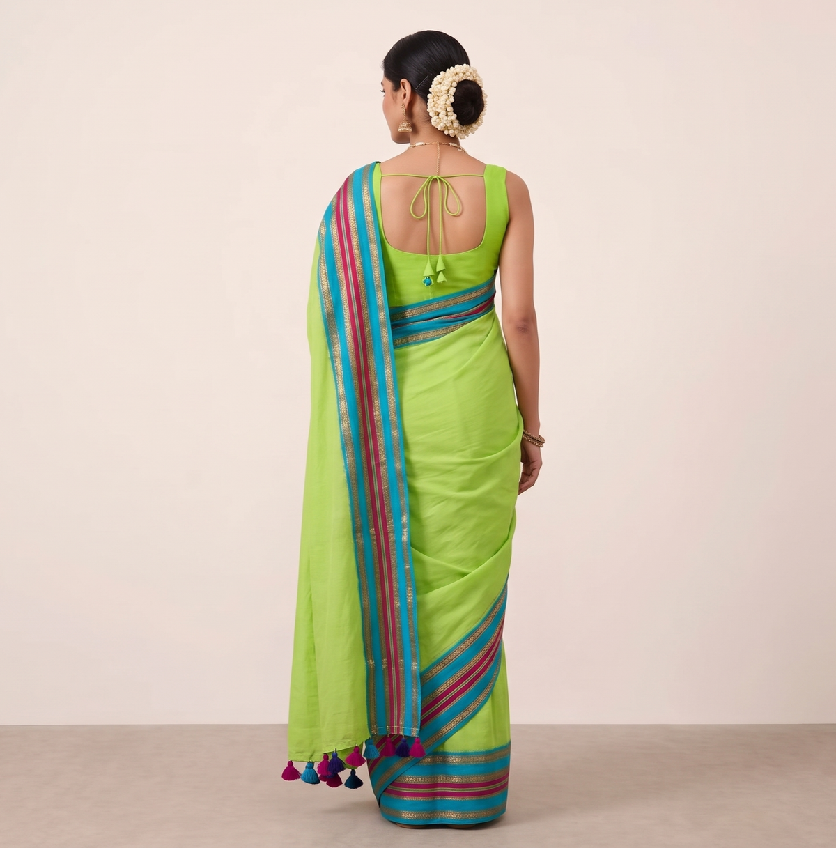 Soft Green Mulmul Cotton Saree featuring Contrast Kanchi Border