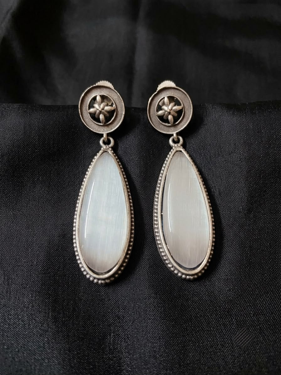 Moonlit drop earrings