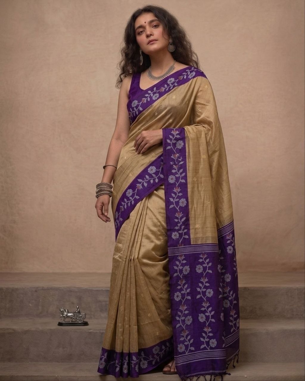 Beige and purple tussar Jamdani saree