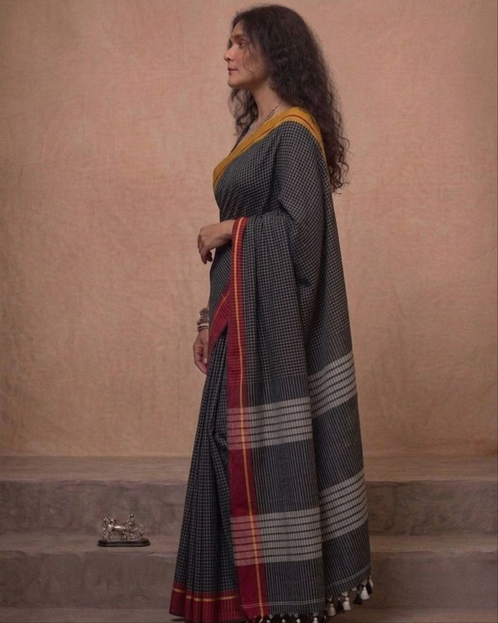 Black check Ganga jamuna border cotton saree