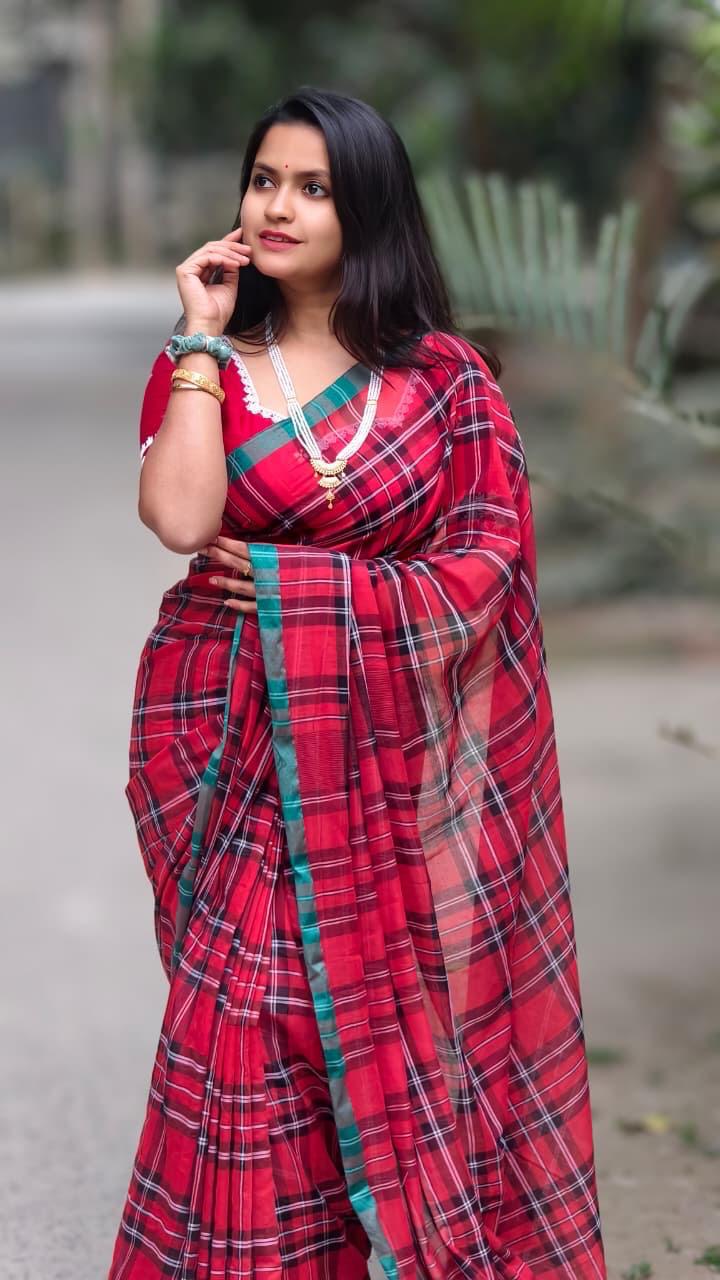 Check mulmul cotton saree