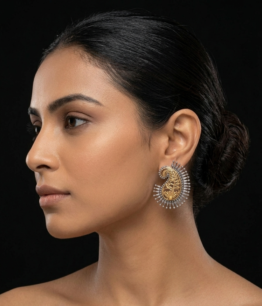 Aam kalka dual tone earring in premium silver polish