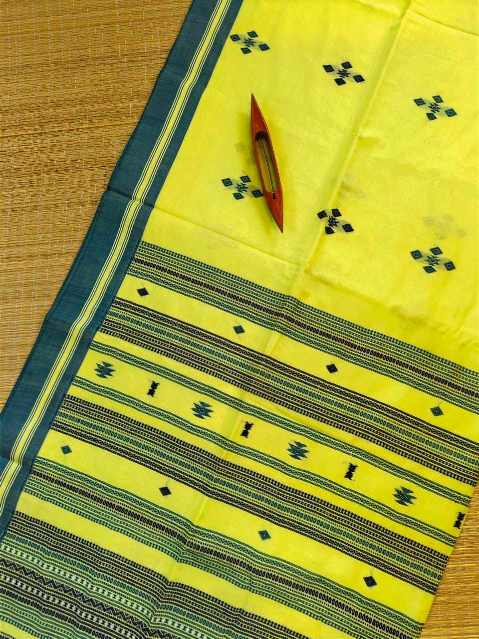 Handspun bhujoudi cotton saree
