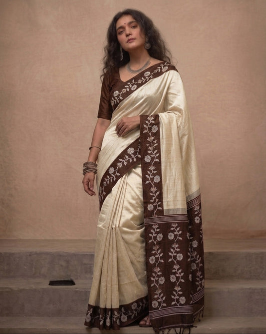 Offwhite tussar brown border Jamdani saree