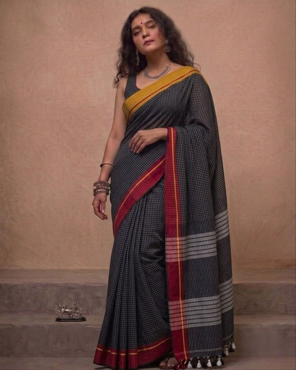 Black check Ganga jamuna border cotton saree