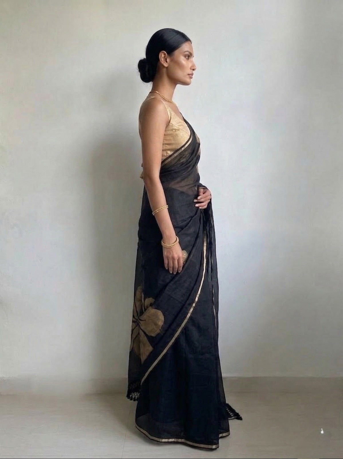 Golden flower black mulmul cotton saree