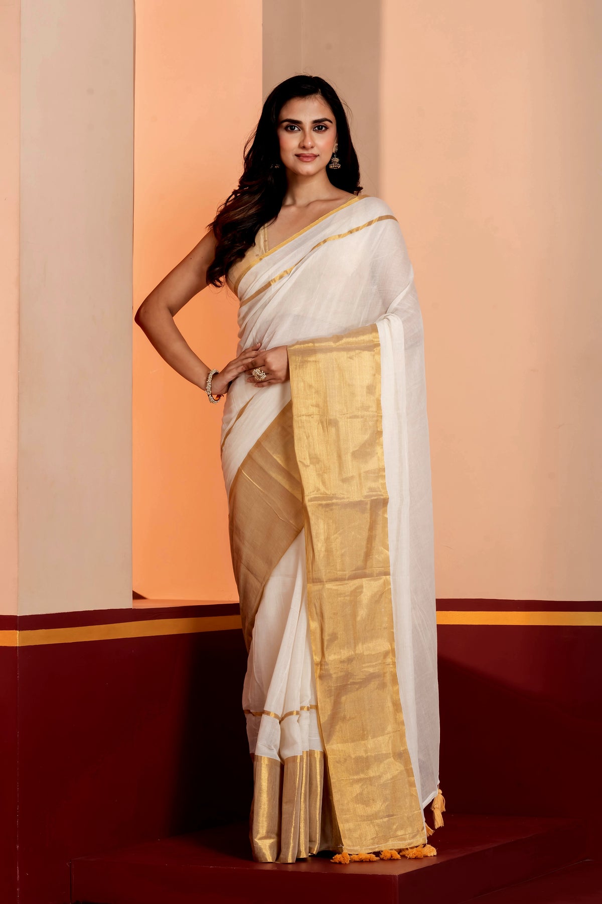 Traditional Kerala Kasavu Handloom Saree with Gold Zari Border