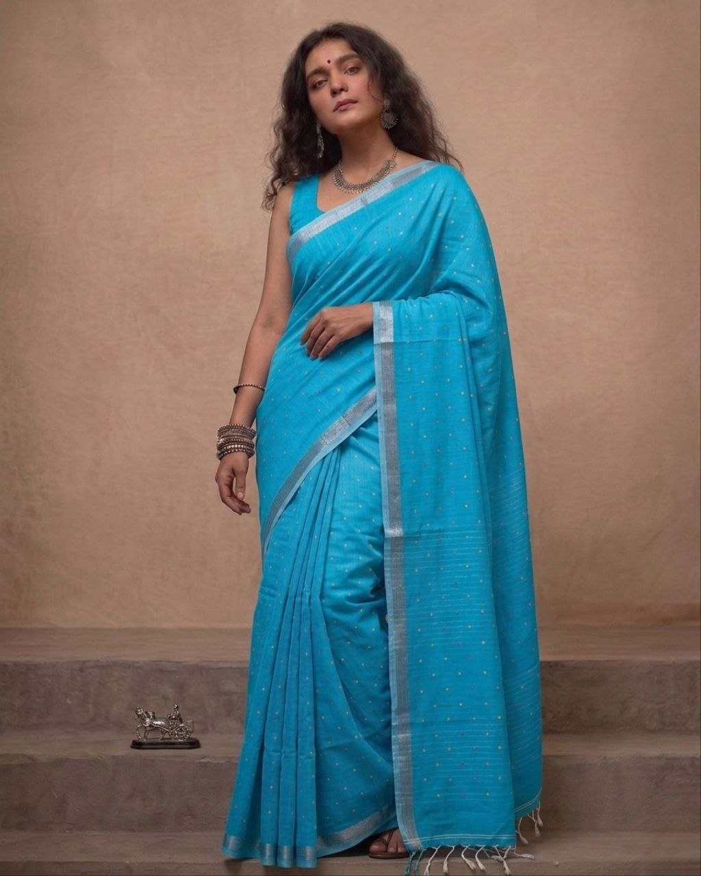 Turqoise blue organic linen jamdani saree