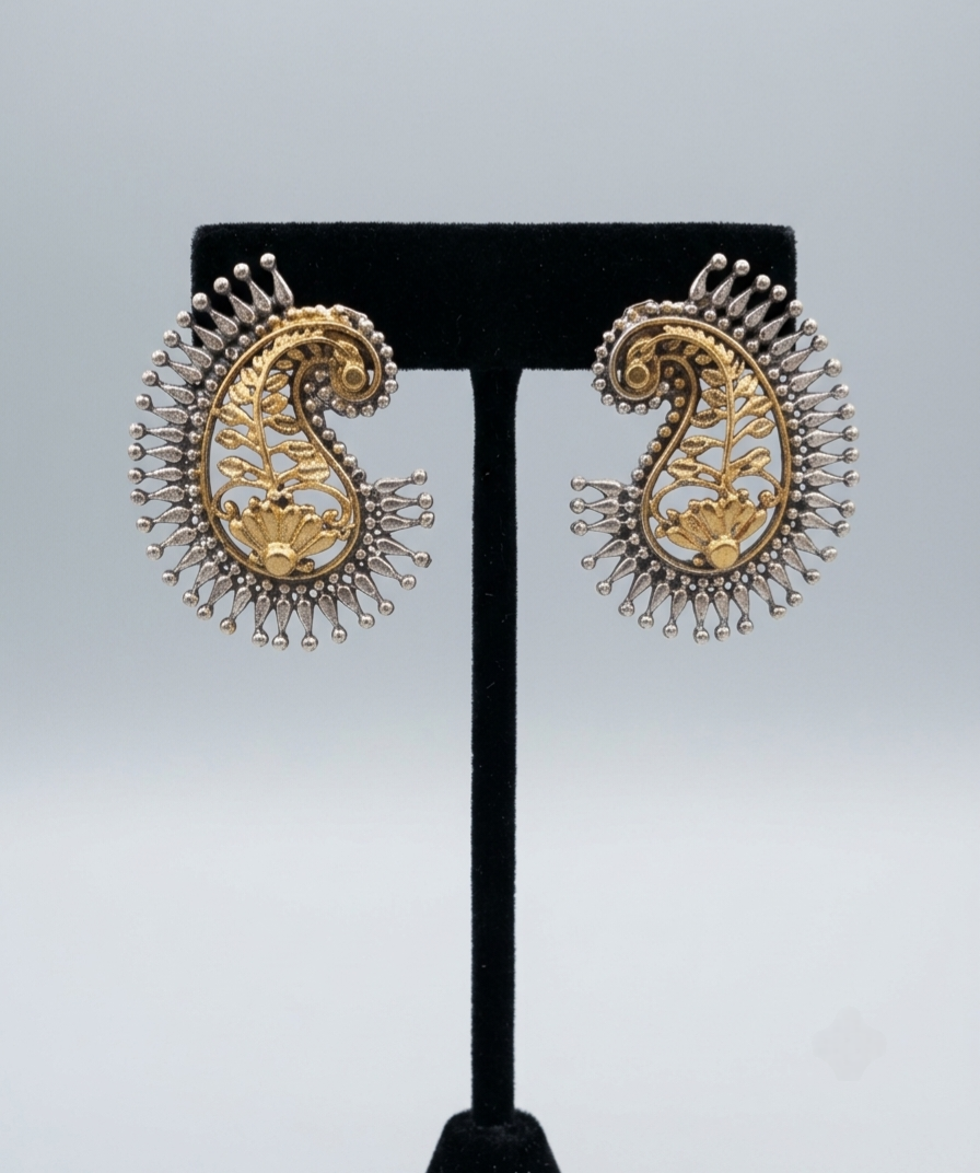 Aam kalka dual tone earring in premium silver polish