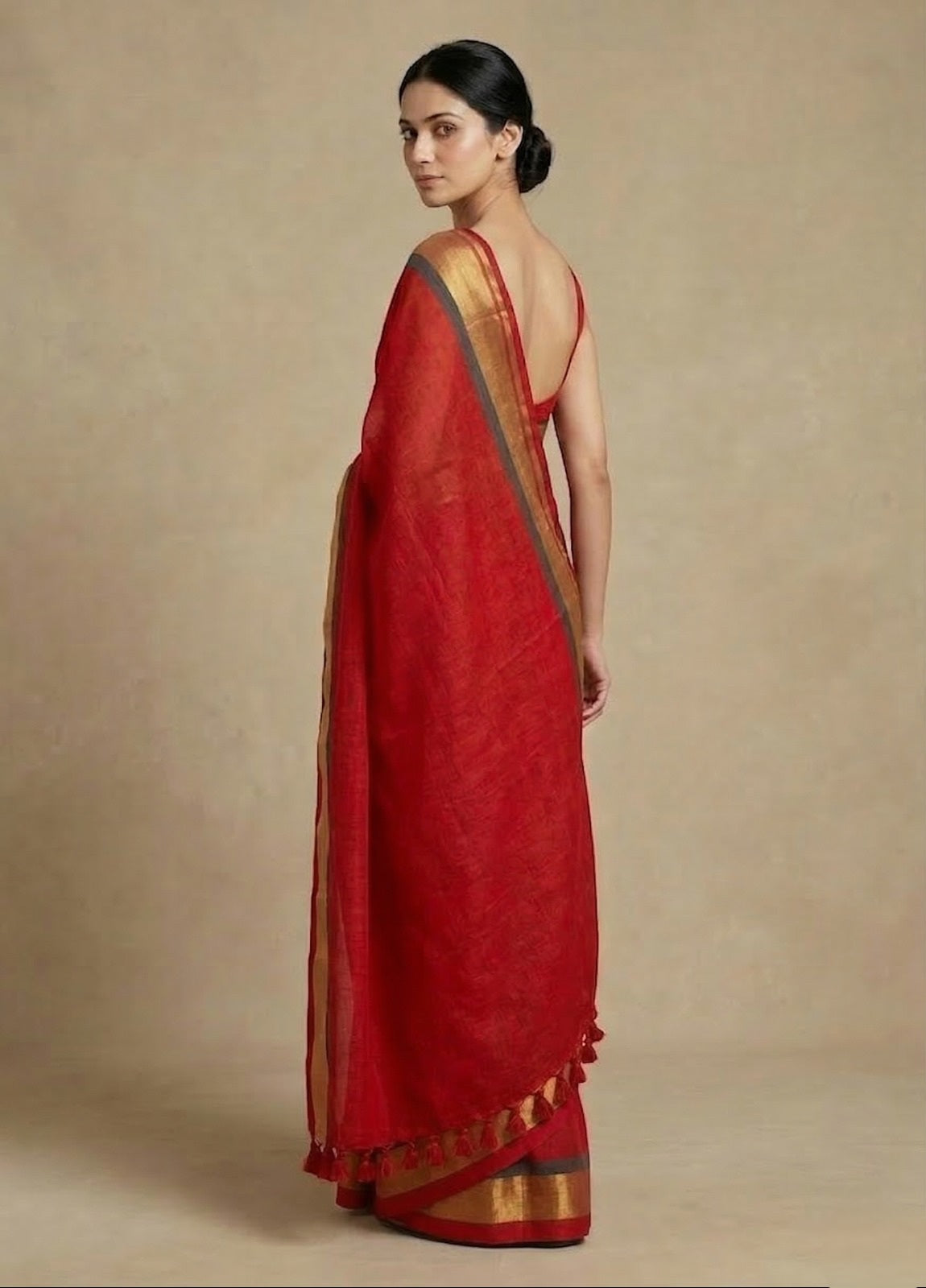 Red plain mulmul cotton saree