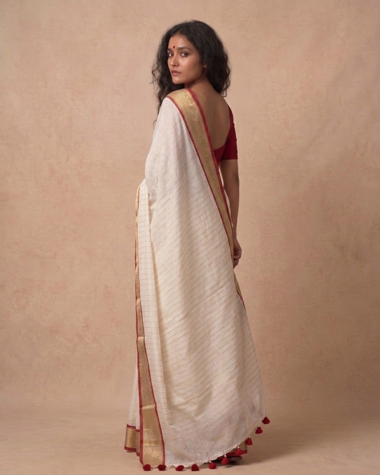 White striped naksha border mul cotton saree