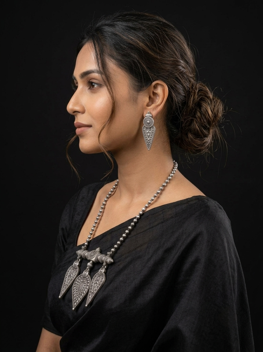 Leaf, Silver Look-Alike Statement Necklace with Matching Earrings