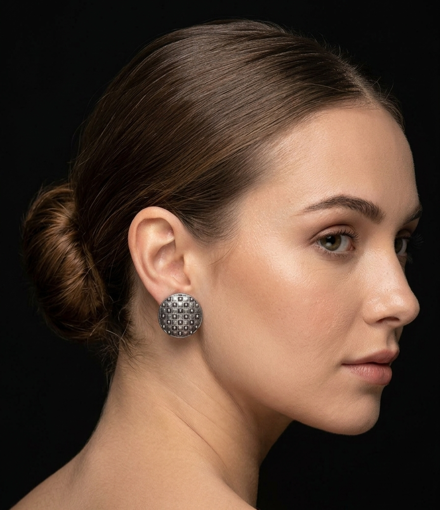 Antique Finish Geometric Round Stud Earrings