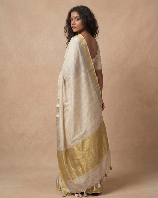 Offwhite sona chaandi zari border mulmul saree